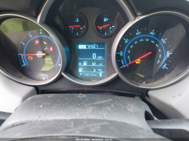 1G1PA5SH6E7132957 Chevrolet Cruze Ls Auto