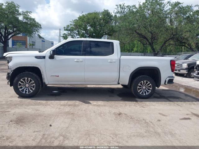 1GTPUEEL2NZ523557 GMC Sierra 1500 4wd  Short Box At4