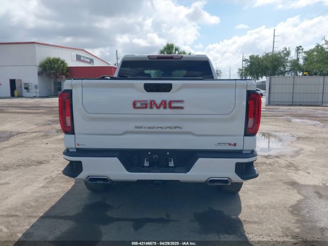 1GTPUEEL2NZ523557 GMC Sierra 1500 4wd  Short Box At4