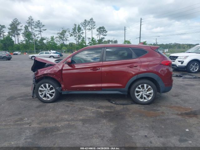 KM8J2CA46KU937184 Hyundai TUCSON SE