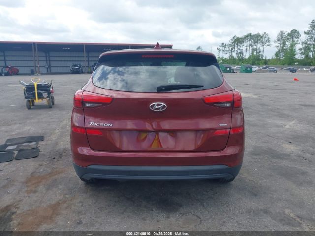 KM8J2CA46KU937184 Hyundai TUCSON SE