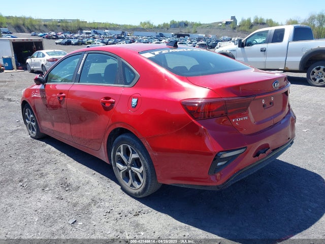 3KPF24AD6ME299861 KIA Forte Lxs