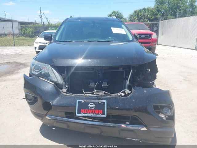 5N1DR2MN5JC607189 Nissan Pathfinder Sv
