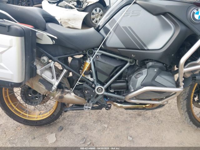 2021 BMW R 1250 WB10M1303M6D88091 Photo 7