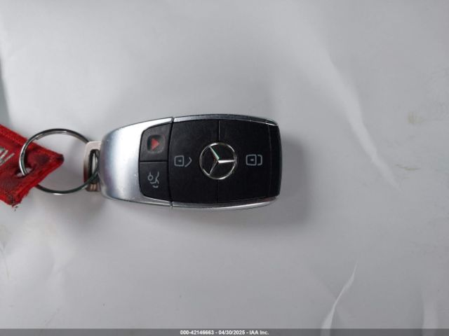 W1K3G4FB8LJ234030 Mercedes-Benz A 220 4matic