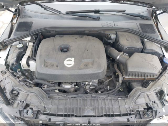 2015 VOLVO S60 YV140MFD6F2306694 Photo 9