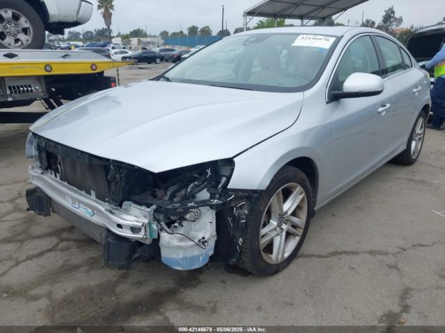 2015 VOLVO S60 YV140MFD6F2306694 Photo 1
