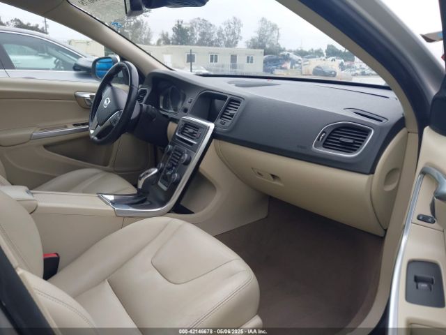 2015 VOLVO S60 YV140MFD6F2306694 Photo 4