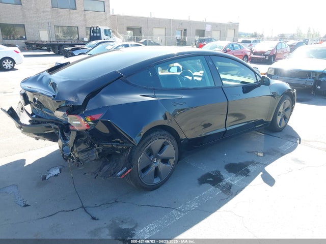 2021 TESLA MODEL 3 5YJ3E1EA5MF939299 Photo 3