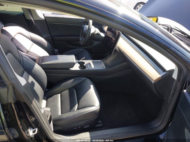 2021 TESLA MODEL 3 5YJ3E1EA5MF939299 Photo 4