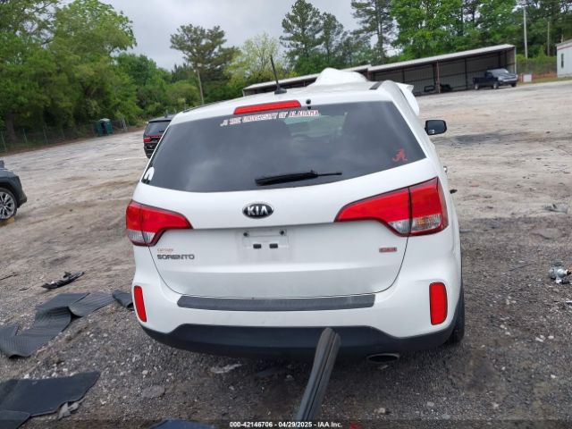 5XYKT3A6XFG626047 KIA SORENTO LX
