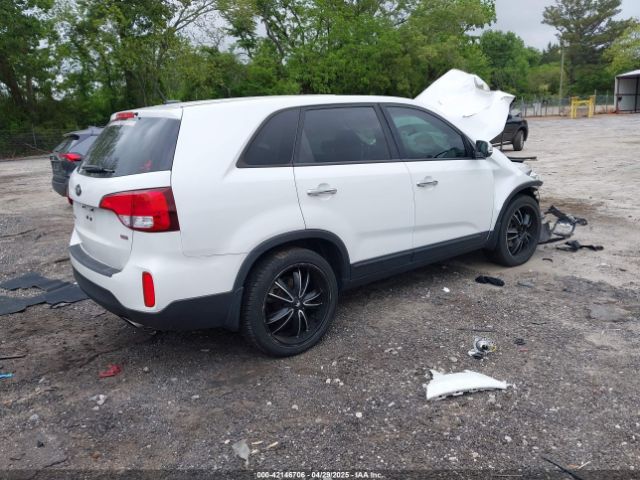 5XYKT3A6XFG626047 KIA SORENTO LX