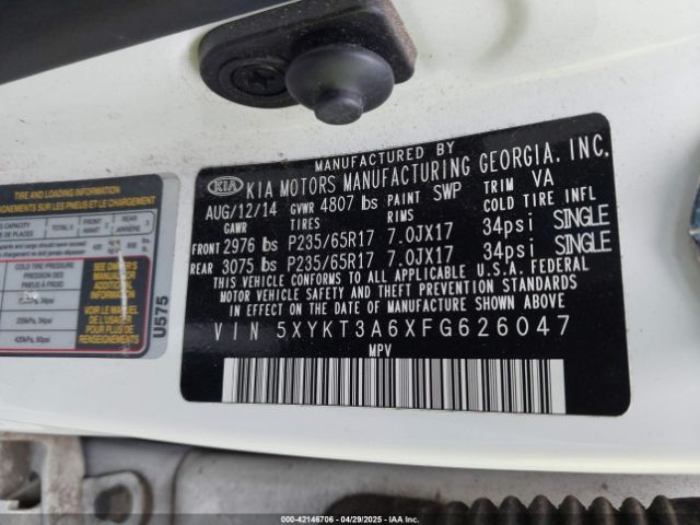 5XYKT3A6XFG626047 KIA SORENTO LX