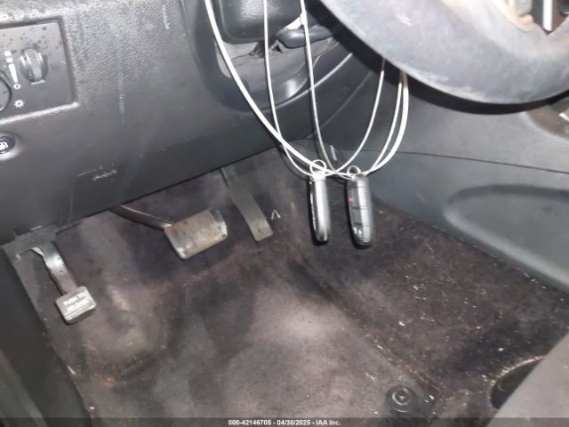 1C4RJEAG1HC685312 Jeep Grand Cherokee Laredo 4x2