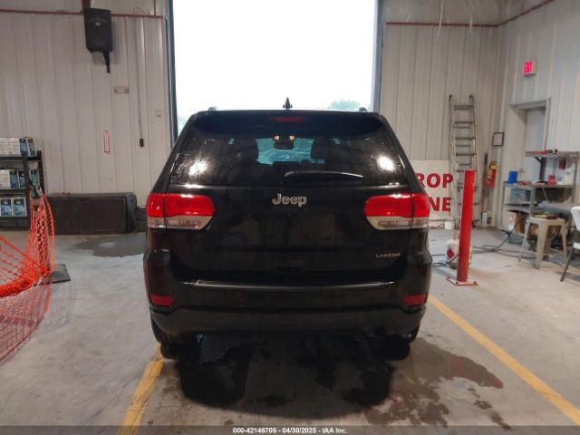 1C4RJEAG1HC685312 Jeep Grand Cherokee Laredo 4x2