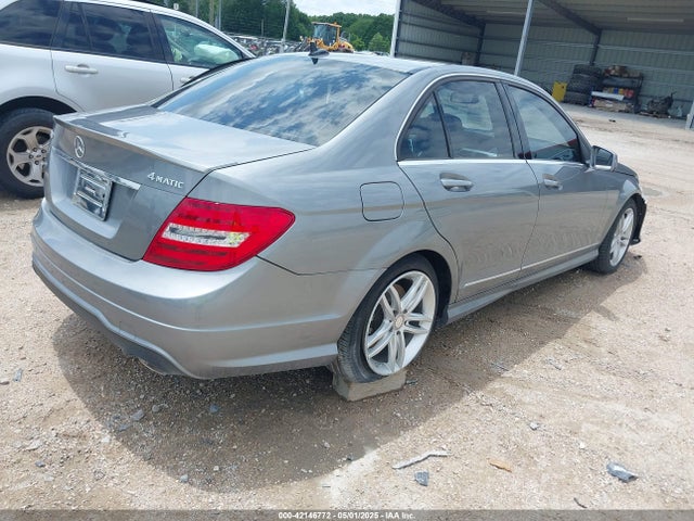 42146772 :رقم المزاد ، WDDGF8AB1DR291773 vin ، 2013 Mercedes-benz C 300 Luxury 4matic/sport 4matic مزاد بيع