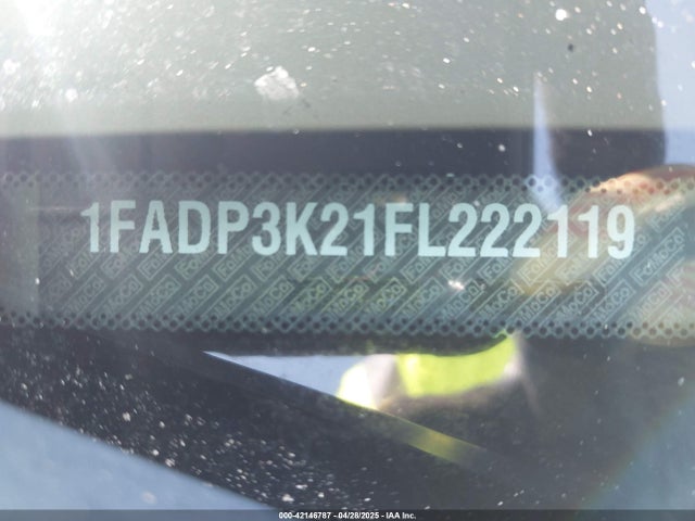 1FADP3K21FL222119 Ford FOCUS SE