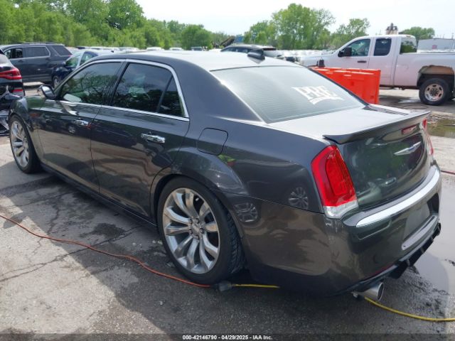 2020 CHRYSLER 300 2C3CCAEG2LH154486 Photo 2