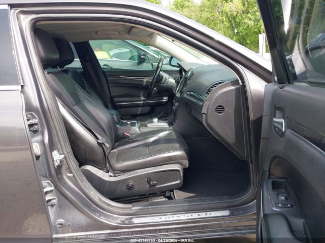 2020 CHRYSLER 300 2C3CCAEG2LH154486 Photo 4