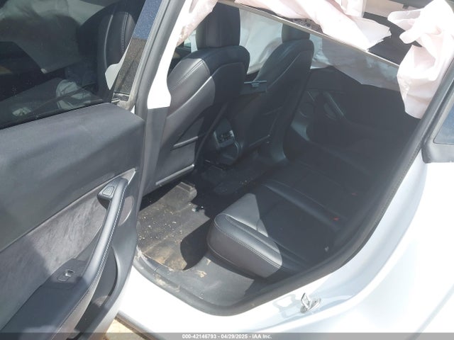 2022 TESLA MODEL Y 7SAYGDEE2NF385910 Photo 7