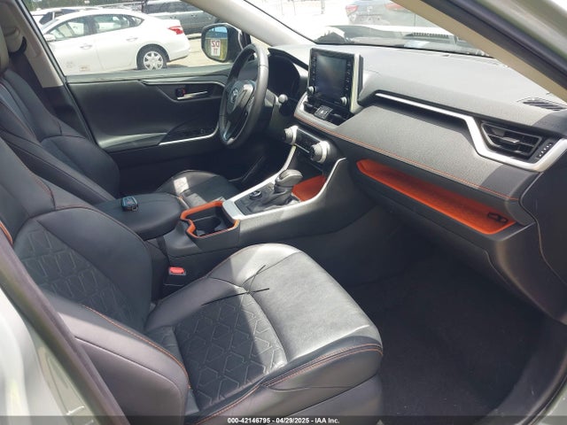 2T3J1RFV7LC128780 Toyota Rav4 Adventure