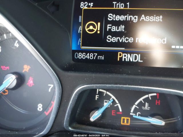 1FADP3K27GL235054 Ford FOCUS SE