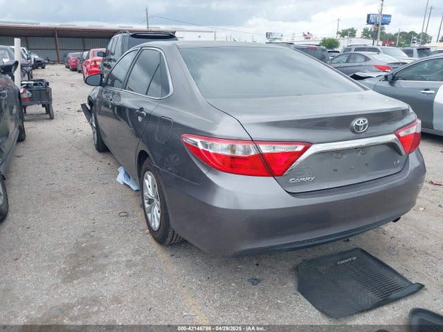 Toyota CAMRY LE 2015 4T1BF1FK0FU906412 Image 3