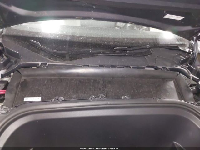 2024 TESLA MODEL Y 7SAYGDEF1RF153247 Photo 9