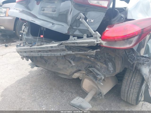 3KPFL4A82HE116980 KIA FORTE EX