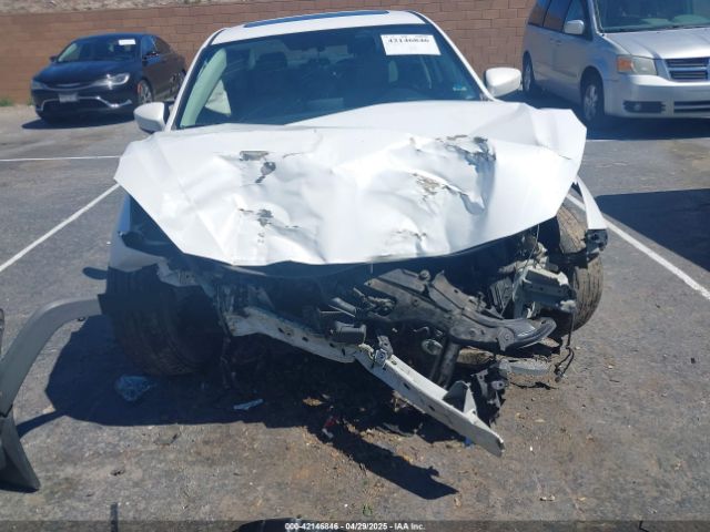 3MZBM1W7XGM272373 Mazda Mazda3 I Touring