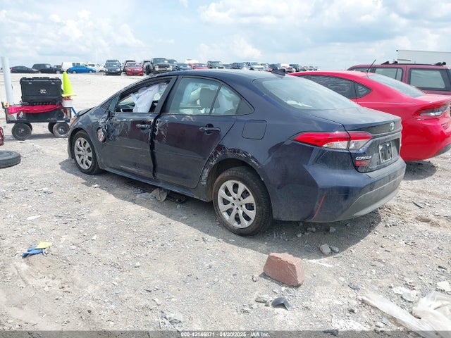 Toyota COROLLA LE 2025 5YFB4MDE7SP287677 Image 3