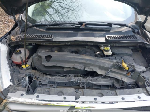 1FMCU9J99KUA43102 Ford Escape Titanium