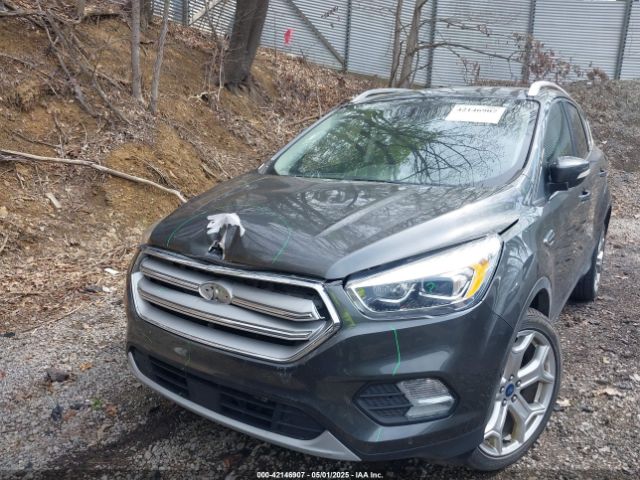 1FMCU9J99KUA43102 Ford Escape Titanium