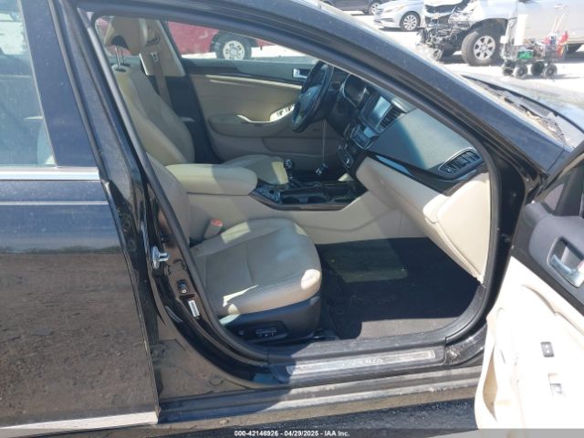 KNALN4D7XF5176267 KIA Cadenza Premium