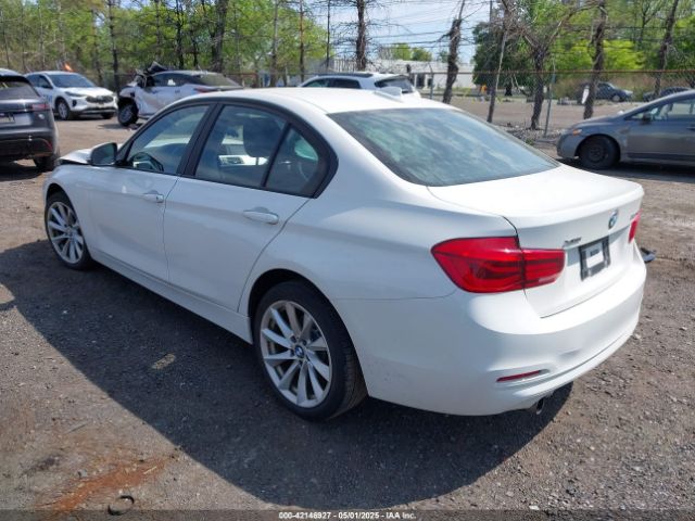 2018 BMW 320I WBA8A3C5XJA505321 Photo 2
