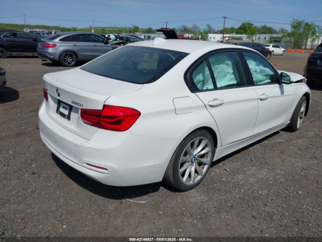2018 BMW 320I WBA8A3C5XJA505321 Photo 3
