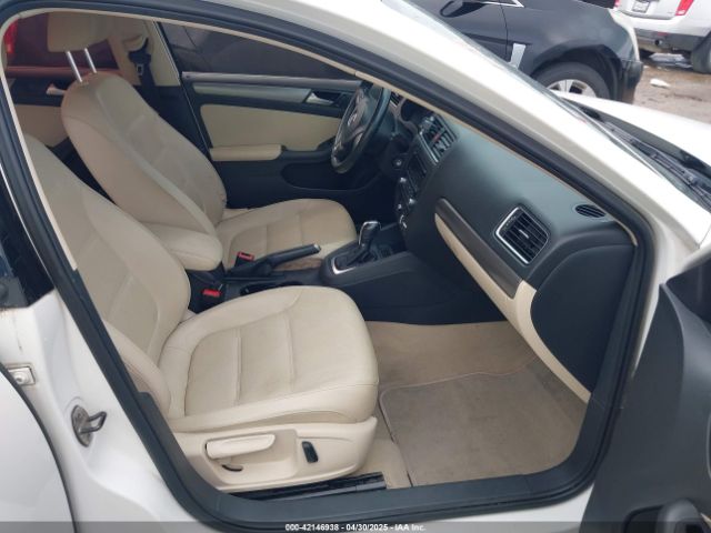 3VWLL7AJ1EM369620 Volkswagen Jetta 2.0l Tdi