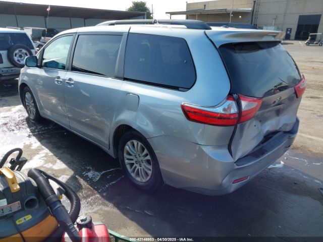5TDYZ3DC5HS831596 Toyota Sienna Xle/limited