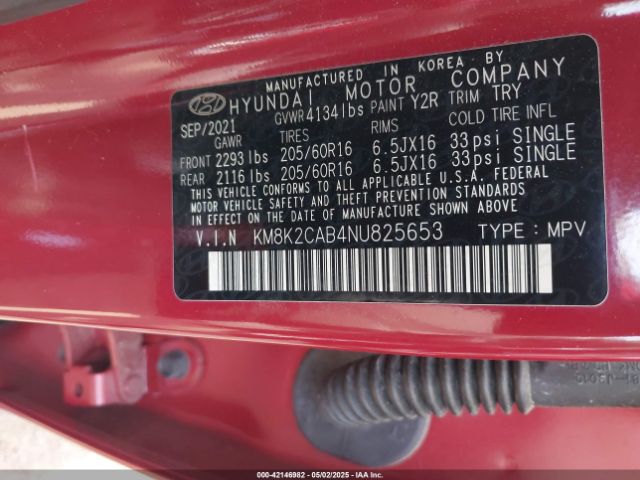 KM8K2CAB4NU825653 Hyundai Kona Se