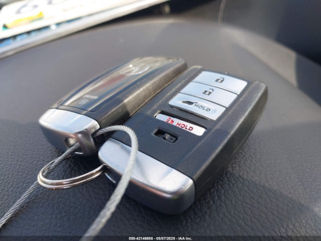 5J8TB4H53JL024583 Acura RDX