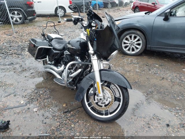 2012 HARLEY-DAVIDSON FLHX 1HD1KBM10CB636163 Photo 1