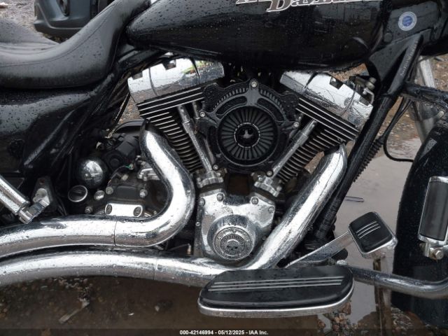 2012 HARLEY-DAVIDSON FLHX 1HD1KBM10CB636163 Photo 8