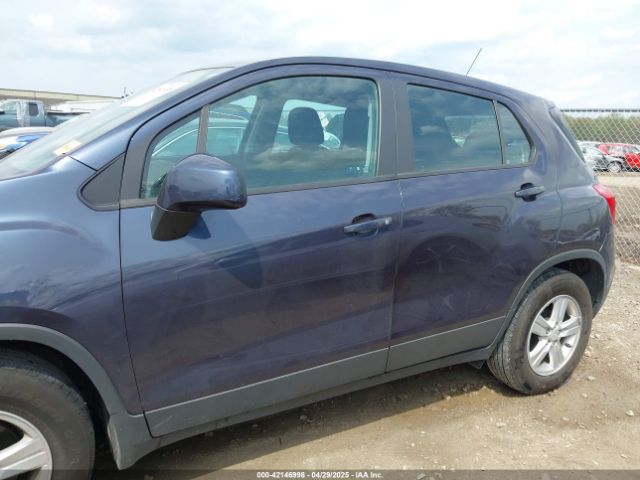 3GNCJKSB4KL260306 Chevrolet TRAX LS