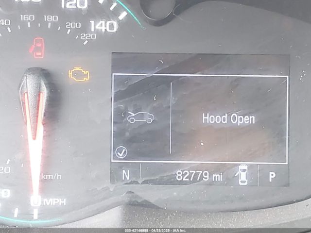 3GNCJKSB4KL260306 Chevrolet TRAX LS