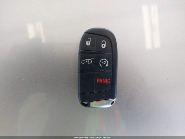 1C4RJFAG6EC569766 Jeep Grand Cherokee Altitude