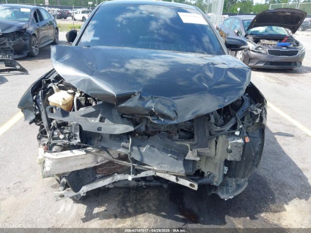 NMTKHMBX4KR096569 Toyota C-HR XLE