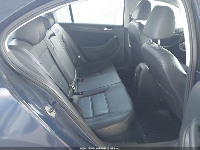 3VWD07AJ9EM372276 Volkswagen Jetta 1.8t Se