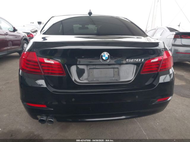 WBA5A5C50GG347155 BMW 528I