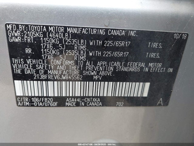 2T3BFREV6JW845562 Toyota RAV4 LE