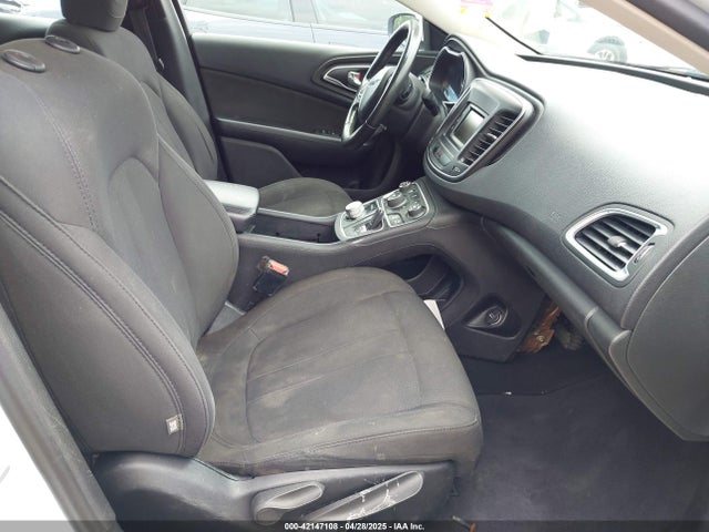 1C3CCCAB7FN692330 Chrysler 200 Limited